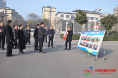 <b>商丘市梁园区政协杨光一行到商丘市第十</b>